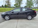 Used 2016 Ford Fiesta SE image 4