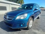 Used 2010 Volkswagen Tiguan S image 2