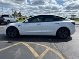 Used 2021 Tesla Model 3 Standard Range Plus image 5