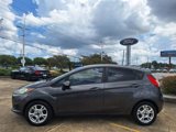 Used 2016 Ford Fiesta SE image 2