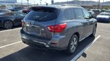 Used 2019 Nissan Pathfinder SL image 3