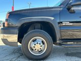 Used 2005 Chevrolet Silverado 3500 LT w/ Heavy-Duty Power Package image 5