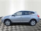 Used 2012 Nissan Rogue SV image 3