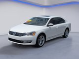 Used 2014 Volkswagen Passat TDI SEL Premium image 2