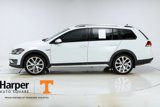 Used 2018 Volkswagen Golf Alltrack SEL image 2