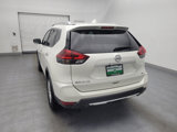 Used 2018 Nissan Rogue SV image 6