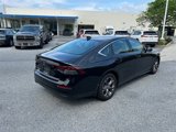 Used 2023 Honda Accord EX image 6