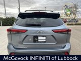 Used 2020 Toyota Highlander XLE image 3
