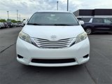 Used 2015 Toyota Sienna LE image 2