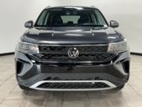 Used 2024 Volkswagen Taos SE image 2