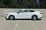 Used 2022 Chevrolet Malibu LT image 2