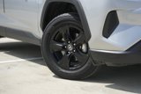 Used 2023 Toyota RAV4 XLE image 2