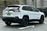 Used 2023 Jeep Cherokee Altitude Lux image 4