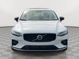 Certified 2025 Volvo S60 B5 Core image 2