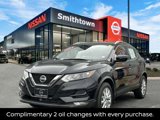 Used 2022 Nissan Rogue Sport SV image 2