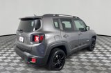 Used 2017 Jeep Renegade Latitude image 4