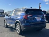 Used 2022 GMC Terrain SLE w/ Driver Convenience Package image 5