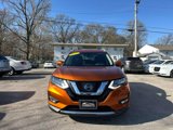 Used 2017 Nissan Rogue SL image 2