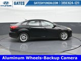 Used 2018 Ford Focus SE image 3