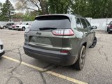Used 2021 Jeep Cherokee Latitude image 2