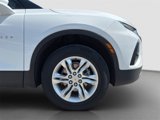 Used 2022 Chevrolet Blazer LT image 2