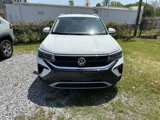 Used 2023 Volkswagen Taos SE image 3
