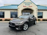 Used 2017 INFINITI QX30 Premium image 2