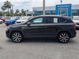 Used 2024 Volkswagen Taos SE image 6