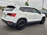 Used 2023 Volkswagen Taos SE image 3