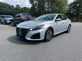 Used 2023 Nissan Altima 2.5 SV image 2