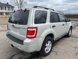 Used 2009 Ford Escape XLT image 3