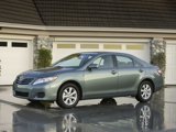 Used 2010 Toyota Camry LE image 2