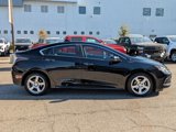 Used 2017 Chevrolet Volt LT w/ Comfort Package image 4