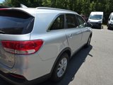 Used 2018 Kia Sorento LX image 6