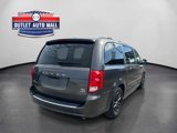 Used 2016 Dodge Grand Caravan R/T image 3