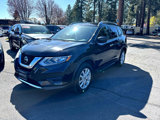 Used 2019 Nissan Rogue SV image 2