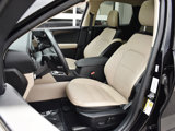 Used 2020 Ford Escape Titanium image 5