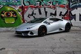 Used 2020 Lamborghini Huracan EVO image 2