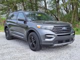 Used 2020 Ford Explorer XLT w/ Equipment Group 202A image 2