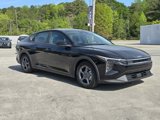 New 2025 Kia K4 LXS image 2