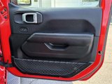 Used 2018 Jeep Wrangler Unlimited Sahara image 6
