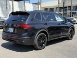 Used 2022 Volkswagen Tiguan SE R-Line image 3