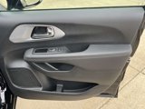 New 2025 Chrysler Pacifica Limited image 4