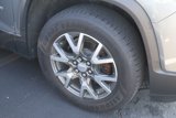 Used 2021 GMC Acadia SLE w/ Driver Convenience Package image 5