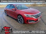 Used 2022 Volkswagen Passat 2.0T R-Line image 2