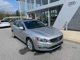 Used 2017 Volvo V60 T5 Premier w/ Convenience Package image 5