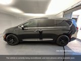 Used 2018 Chrysler Pacifica Limited w/ Advanced Safetytec Group image 2