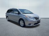 Used 2017 Toyota Sienna XLE Premium image 4