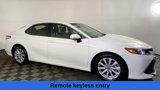 Used 2018 Toyota Camry LE image 3