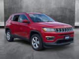 Used 2018 Jeep Compass Latitude image 3